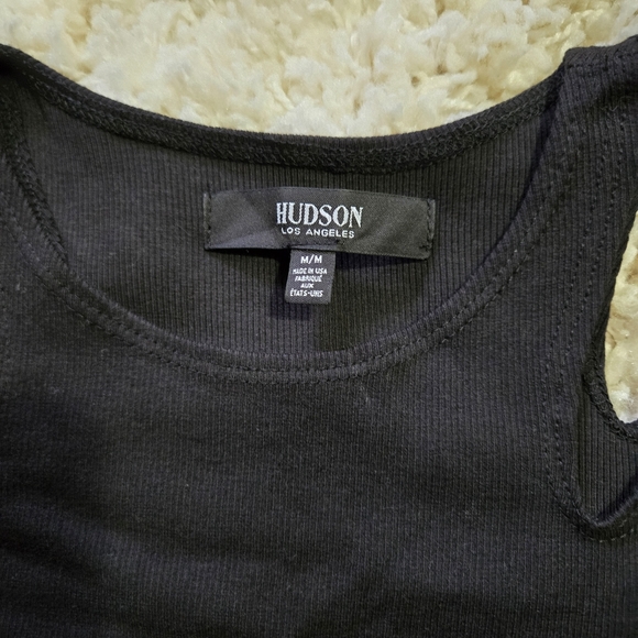 Hudson ribbed cutout shoulder tank top, medium, NWOT - Picture 3 of 8